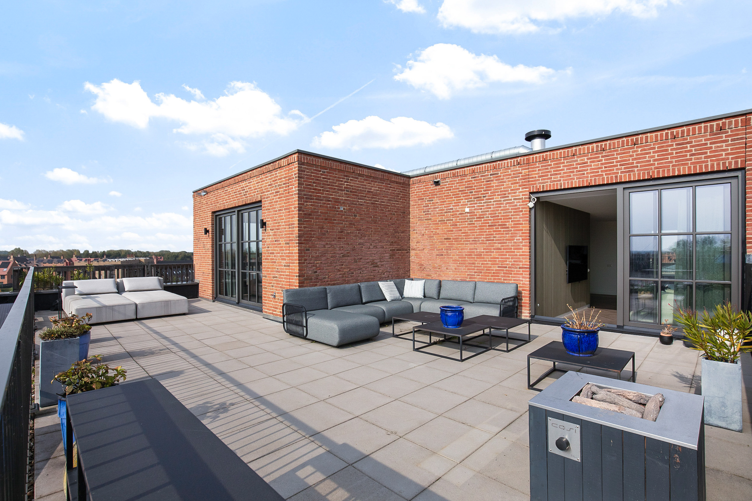 Thomas Morelaan 305 , 2135 WC Hoofddorp 4