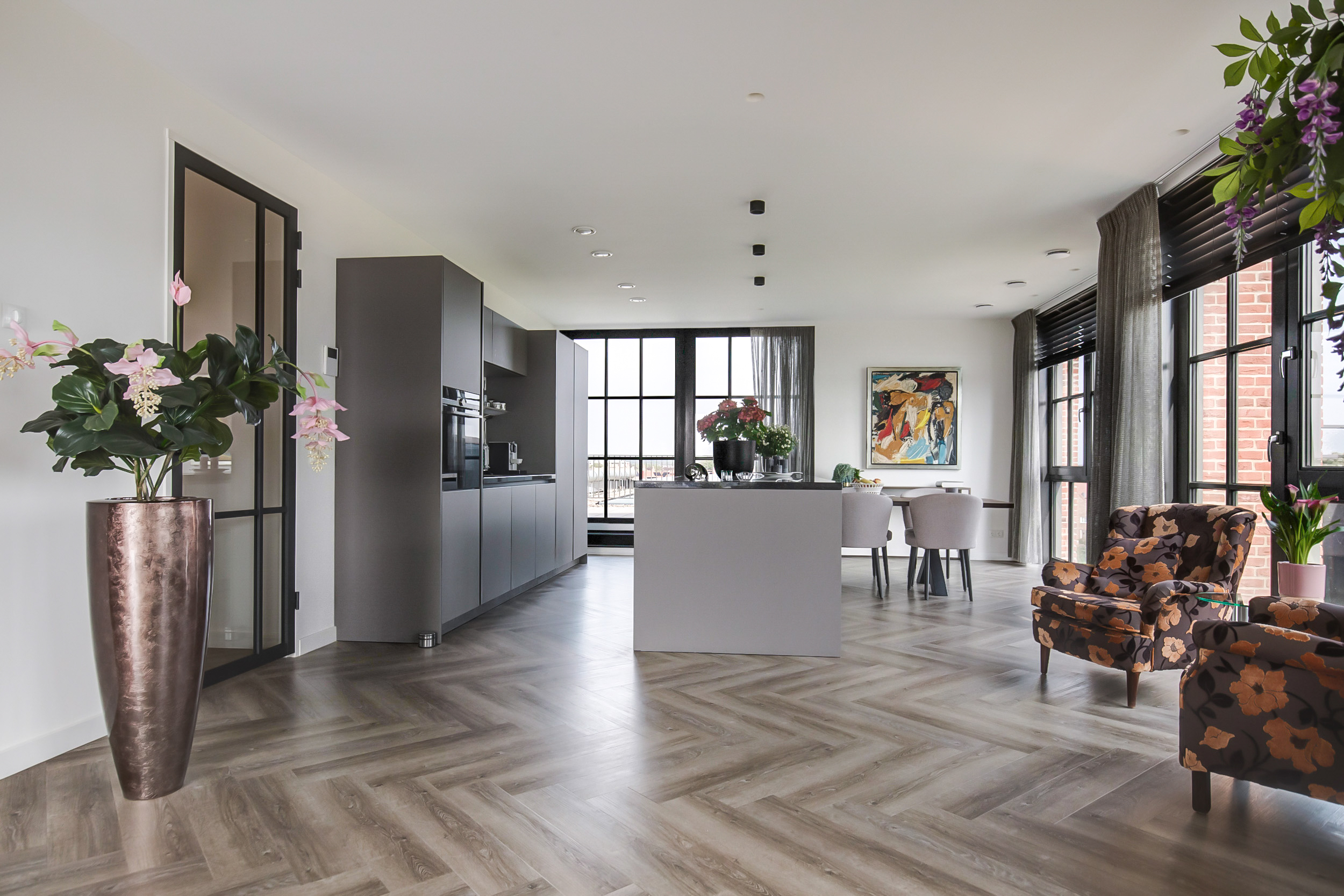 Thomas Morelaan 305 , 2135 WC Hoofddorp 17