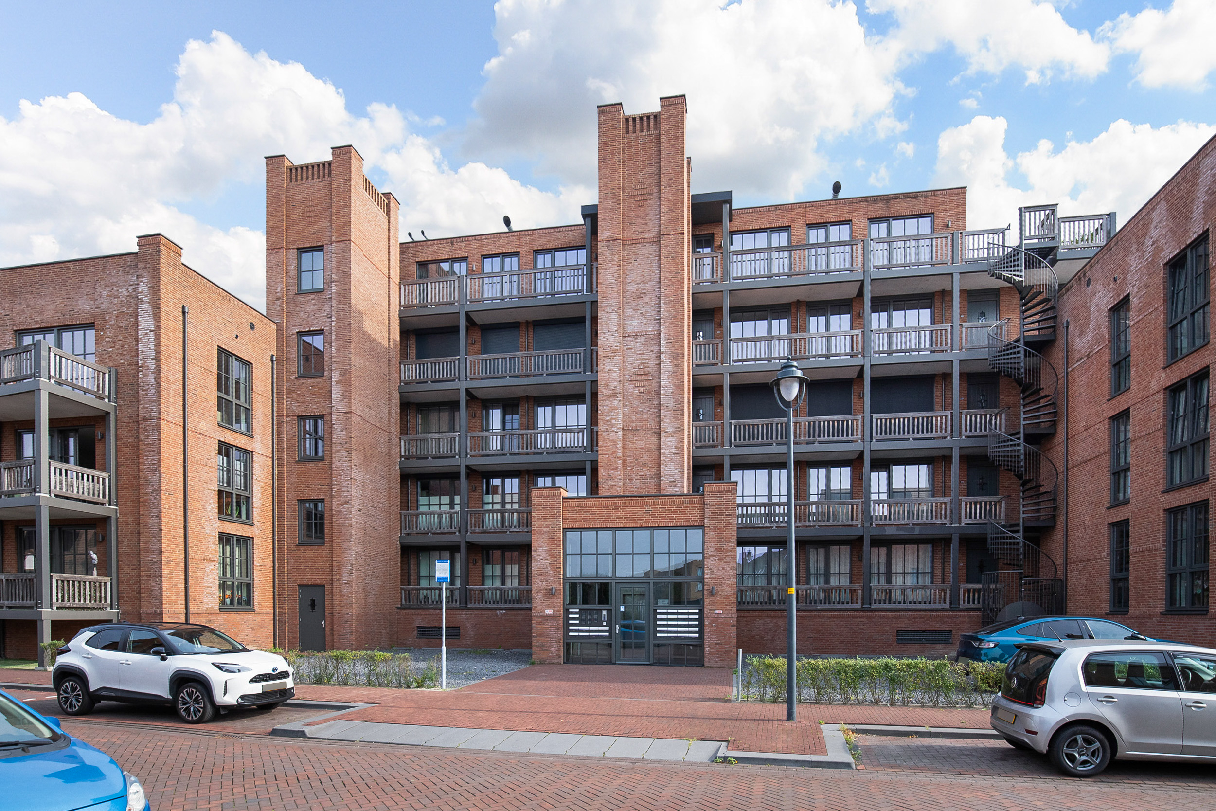 Thomas Morelaan 305 , 2135 WC Hoofddorp 57