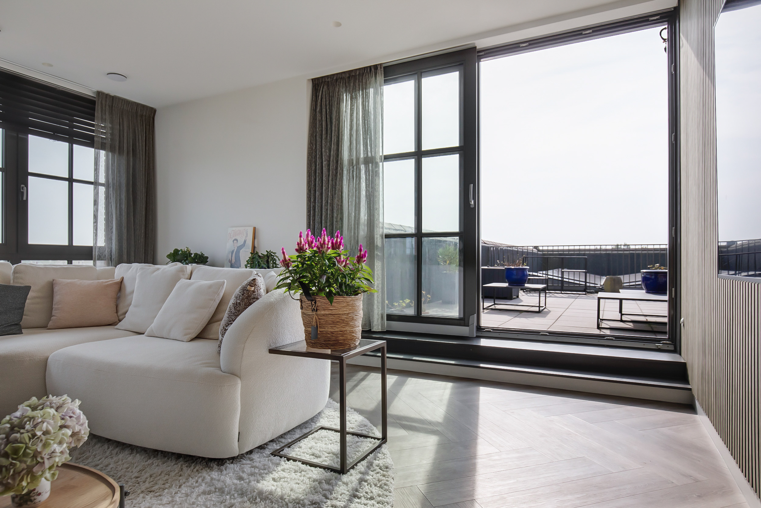 Thomas Morelaan 305 , 2135 WC Hoofddorp 12