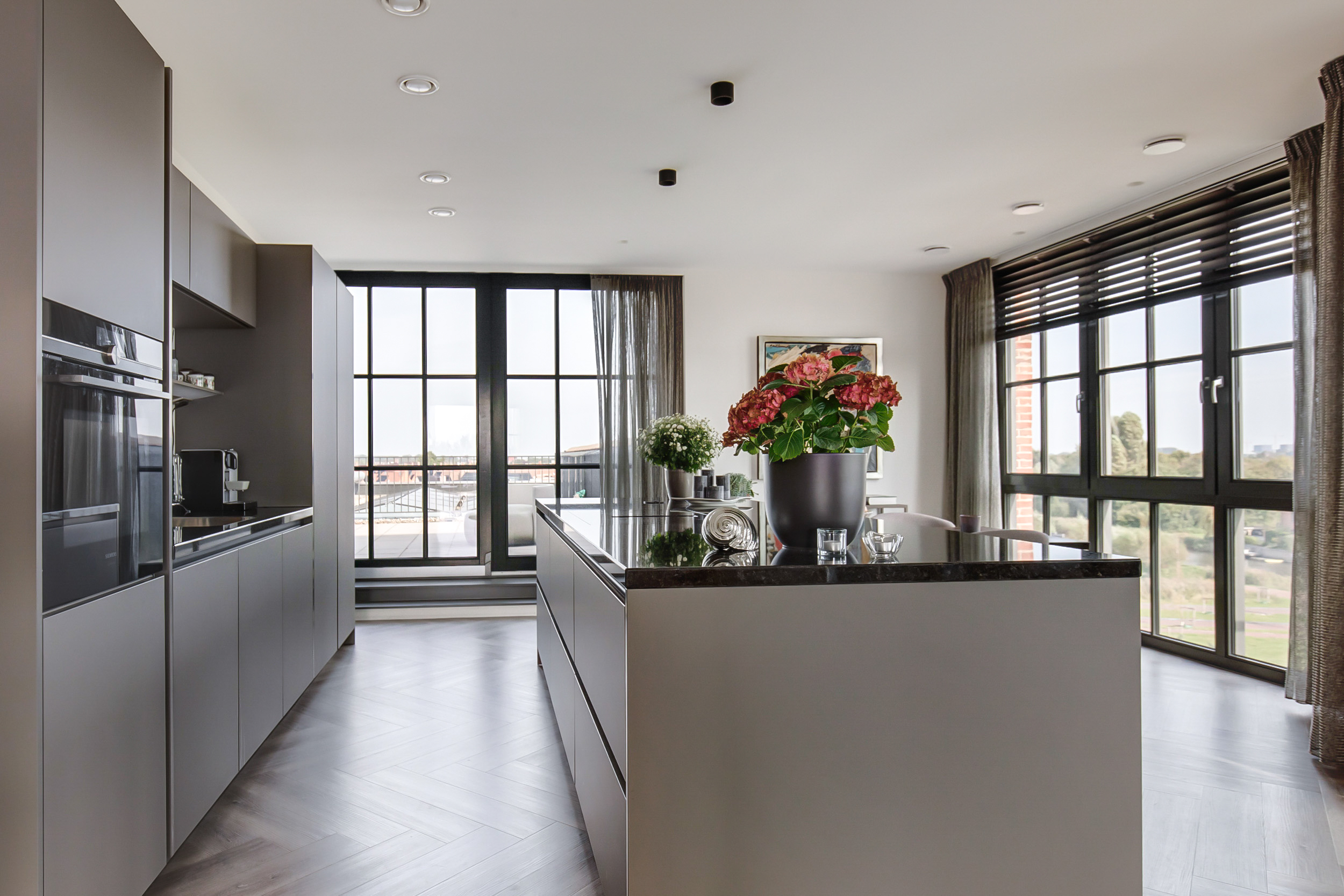 Thomas Morelaan 305 , 2135 WC Hoofddorp 19