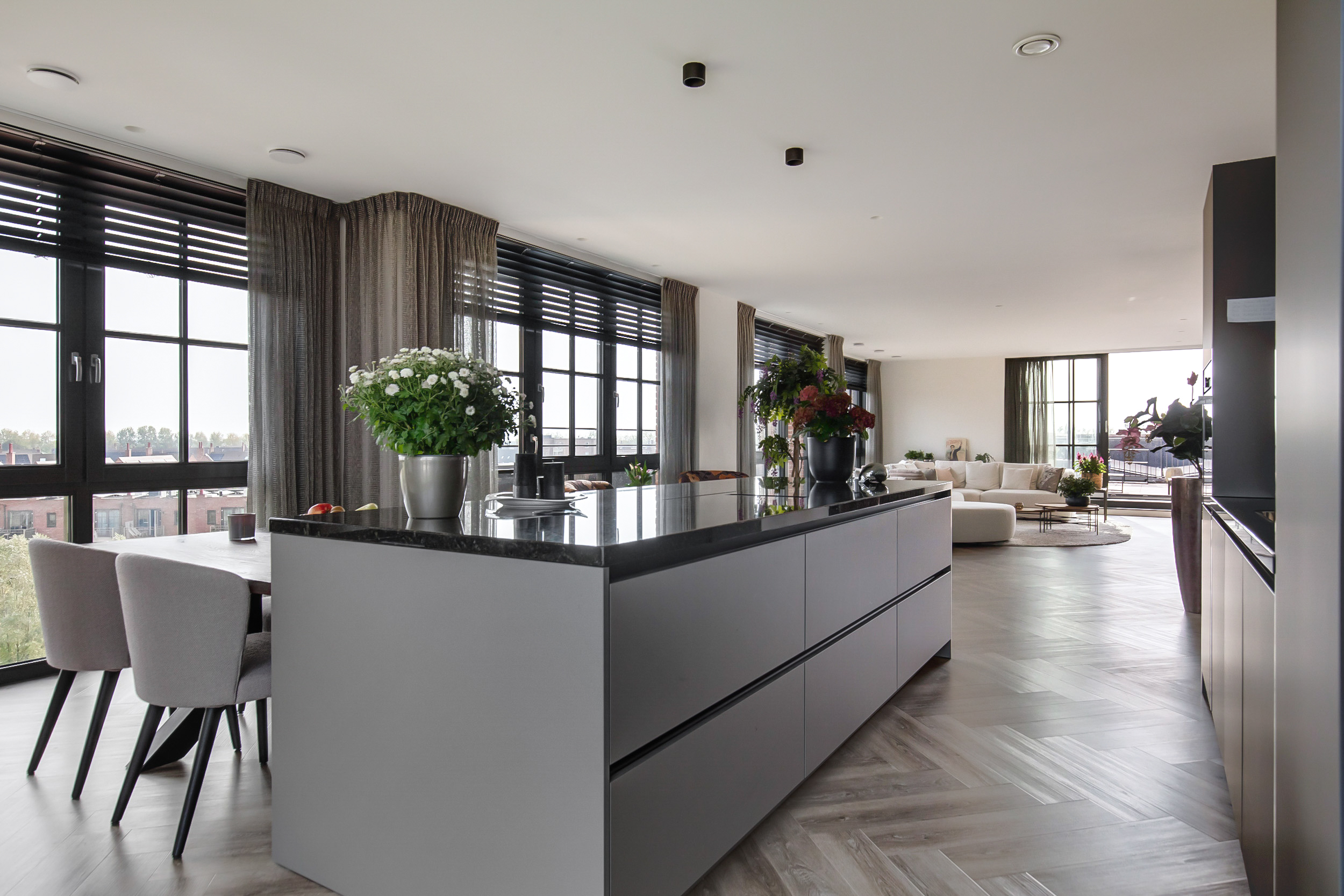 Thomas Morelaan 305 , 2135 WC Hoofddorp 22