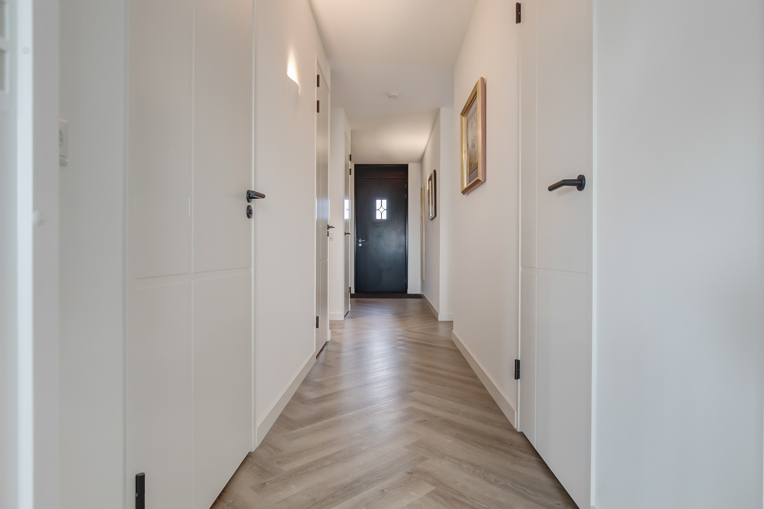 Thomas Morelaan 305 , 2135 WC Hoofddorp 40